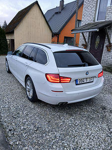 BMW 520 Touring F11 (3 foto / 10)