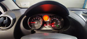 Nissan Qashqai (8 foto / 12)