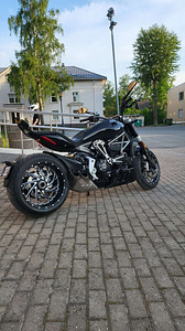 Ducati Xdiavel S Roland Sands design (5 foto / 10)