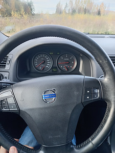 Volvo v50 (5 фото из 5)
