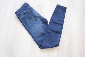 Uus Calvin Klein Jeans teksapüksid. Suurus 28/32 (6 foto / 6)