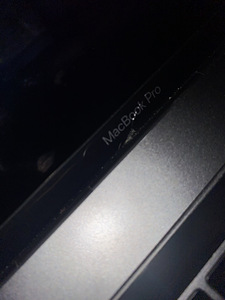 Apple Macbook Pro 15,4'' 2018 (5 foto / 7)