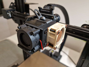 Ender 3 V2 модифицированный/улучшенный (2 фото из 4)