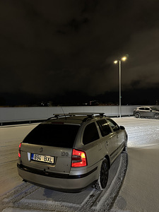 Skoda octavia 2.0 (4 foto / 5)