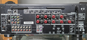 Ресивер домашнего кинотеатра Onkyo TX-NR545 (2 фото из 3)