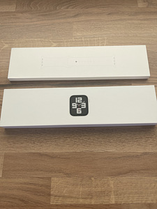 Apple watch Silver Aluminium Case Sport Band SE 44 mm (2 Gen (4 foto / 6)