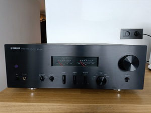 YAMAHA A-S 1200 (1 foto / 3)