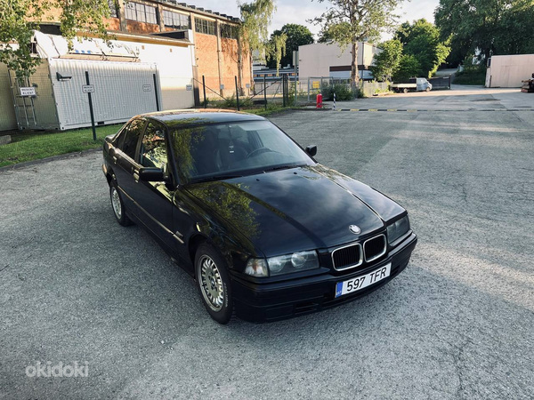 BMW E36 318i 1.8 85kw (фото #1)