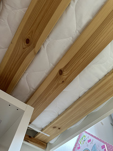 Laste voodi liumäega (3 foto / 5)