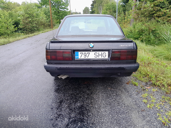 BMW e30 (фото #2)