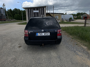 Volkswagen passat 1.9 TDI (5 foto / 8)