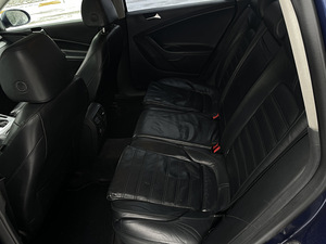 Volkswagen passat (8 foto / 9)