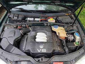 Volkswagen passat 4 motion (11 foto / 13)