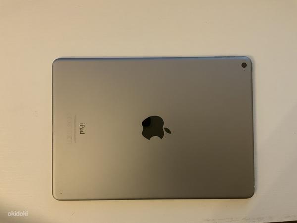 Модель iPad Air 2 (фото #1)