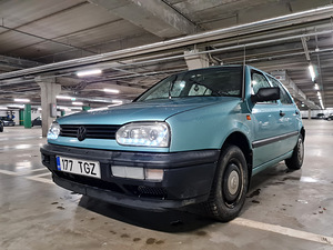 VVOLKSWAGEN GOLF (1 фото из 9)