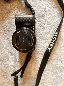 Sony a5000 hübriidkaamera (1 foto / 5)