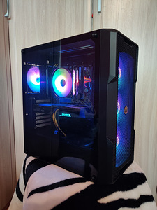 Ryzen 5 3600X / RTX 3060 Ti / RAM 32GB / SSD 1TB (2 foto / 4)