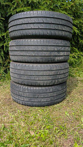 Nokian Hakka Van 215/60R17C (2 foto / 2)