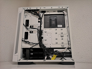 Trinity / Ryzen 7 3700X + RTX 3060 Ti (5 foto / 6)