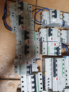 Elektrikaitsmed,rikkevoolukaitsmed, (5 foto / 6)