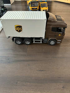 Bruder autod (2 foto / 5)