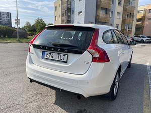 VOLVO V60 T3 2.0 112KW 110000 km 2015 (6 foto / 13)