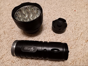 Taskulamp UltraFire UF-R8 12xCREE (3 foto / 3)
