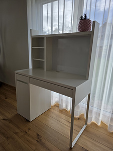 Laste kirjutuslaud - IKEA Micke 105x50 (2 foto / 6)