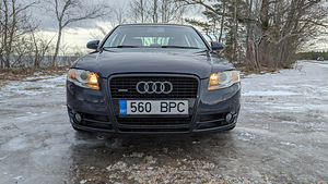 Audi a4 Quattro (1 фото из 7)