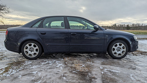 Audi a4 Quattro (2 фото из 7)