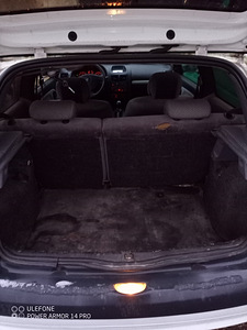 Renault Clio 2 (8 фото из 10)