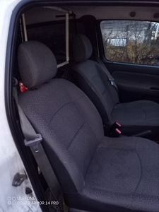 Renault Clio Storia (2 foto / 10)