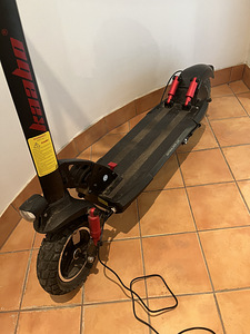 Электрический самокат Kaabo Skywalker 10C (2 фото из 3)