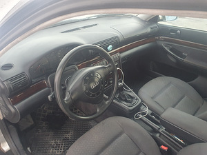 Audi a4 b5 1.9 tdi (3 foto / 9)