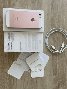 iPhone SE 32 ГБ (1 фото из 2)