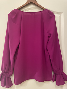 Dressy pluus, suurus s, sobib ka suurusele m (3 foto / 4)