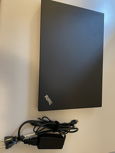 Lenovo P50s (1 foto / 2)