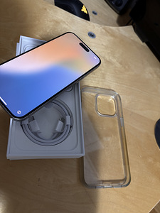 iPhone 15 Pro Max (1 фото из 4)