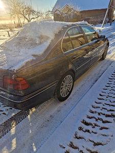 BMW e39 520i 110kw manuaal (5 foto / 6)