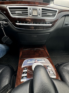 Mercedes-Benz S350 BLUETEC (12 foto / 15)
