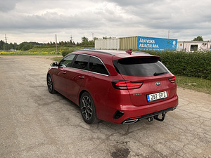 Kia Ceed GTline 1,5 bensiin/hybriid 2021 (3 foto / 7)
