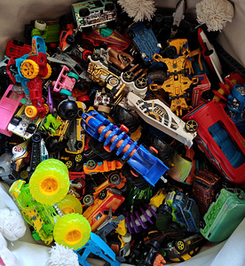Väikesed autod, HotWheels ja sarnased (1 foto / 3)