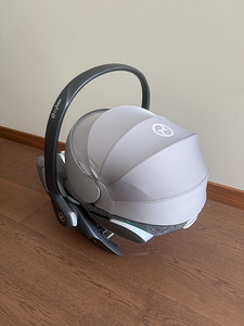 Продается автолюлька Cybex Cloud Z2 с тканью Plus (5 фото из 8)