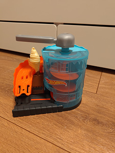 Hot Wheels мороженица (1 фото из 3)