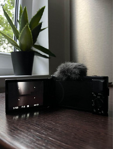 Kaamera Sony ZV-1 + statiiv + mikrofon (2 foto / 6)