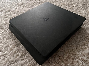 Playstation 4 SLIM + 2 геймпада PS4 SLIM (2 фото из 3)