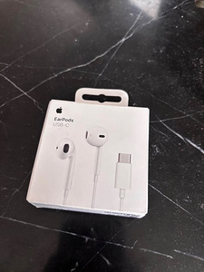 Apple EarPods USB-C (1 фото из 3)