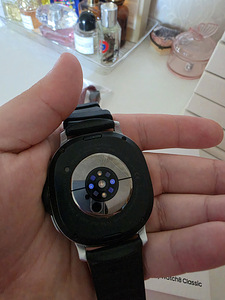 Samsung Galaxy Watch 8 Classic LTE (2 фото из 4)