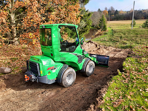 Avant 640 laadur minilaadur (4 foto / 4)