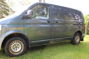 VOLKSWAGEN TRANSPORTER KASTEN 2.5 TD 96 kw (4 foto / 10)